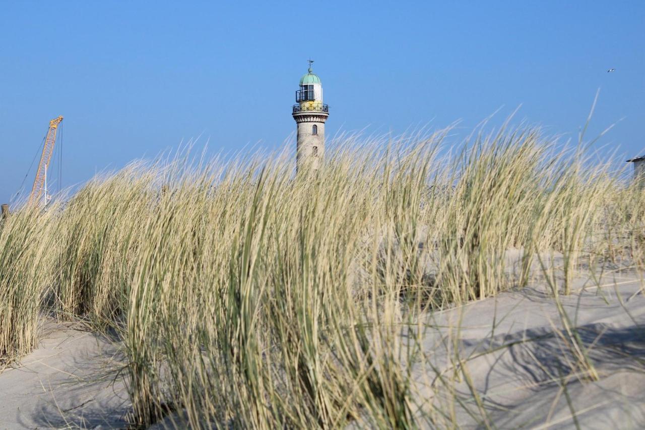 Ferienhaeuschen Kuestenwald Bei Warnemuende, Eigener Garten, Terrasse Mit Strandkorb, 400M Zum Strand Diedrichshagen  Bagian luar foto